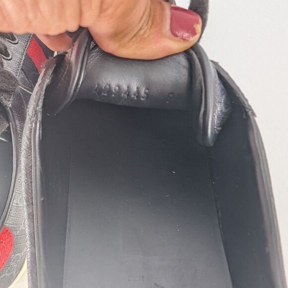 Gucci Men's Black Sneakers with Red and Blue Stripes - Picture 6 of 7